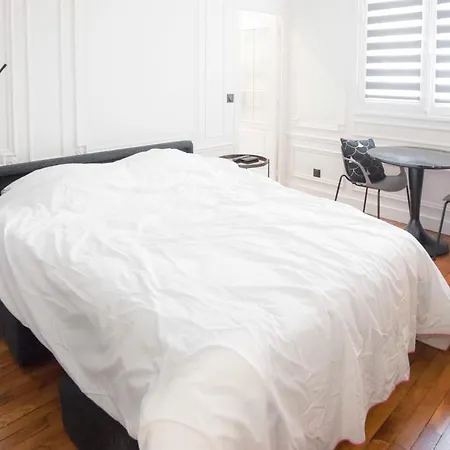 Modern Close To The Parc Des Princes Apartment